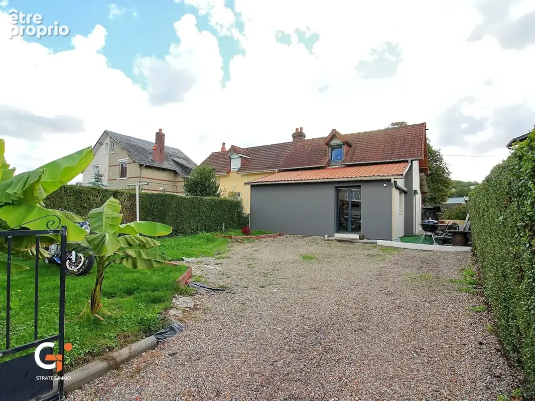 Maison 2 chambres avec jardin, centre bourg. - photo 5