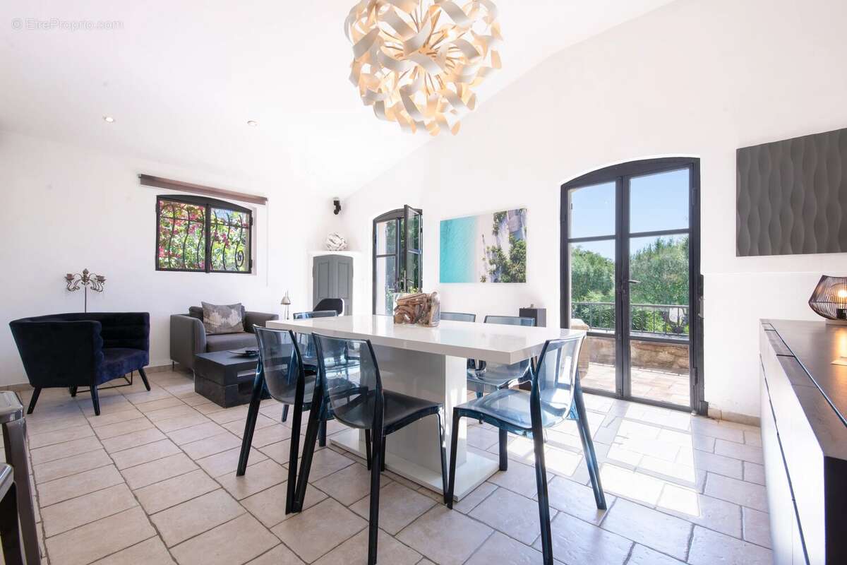Maison à SAINTE-MAXIME