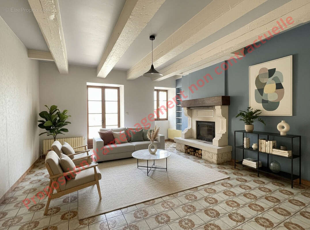 Maison à MONTMOREAU-SAINT-CYBARD