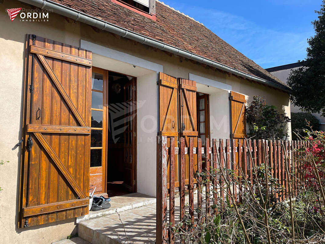 Maison à SAINT-FARGEAU