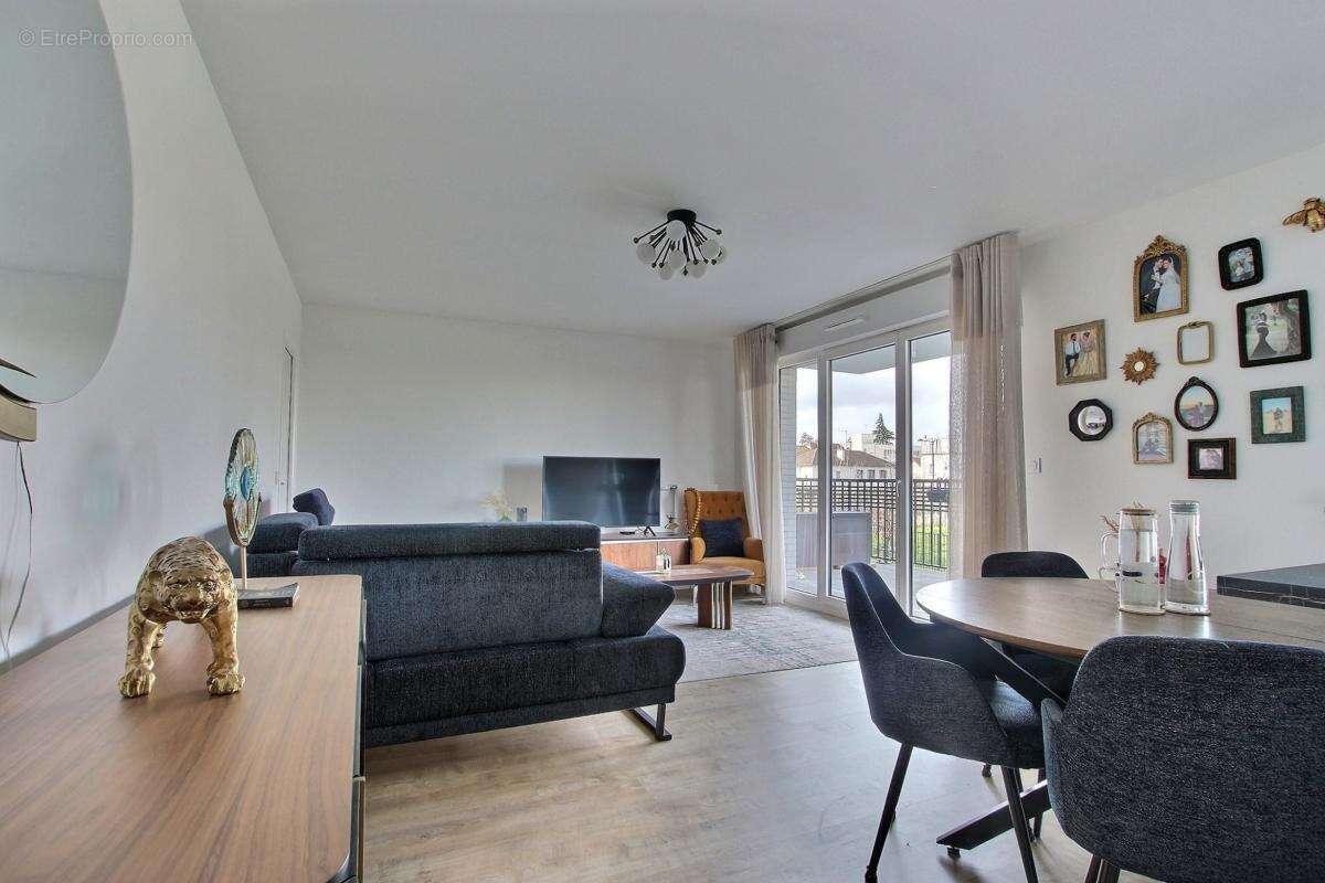 Appartement à BOIS-COLOMBES