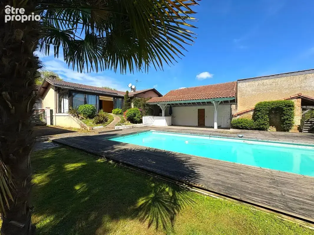 Aire-sur-l'Adour (Centre) – Maison 130m² + Piscine + Préau 200m² - photo 18