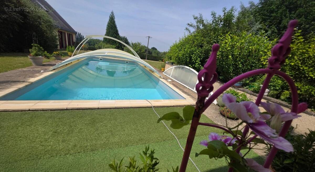 Photo 1 - Maison à BAUGE