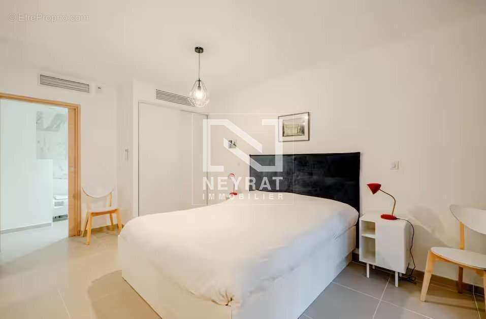 Appartement à SAINT-TROPEZ
