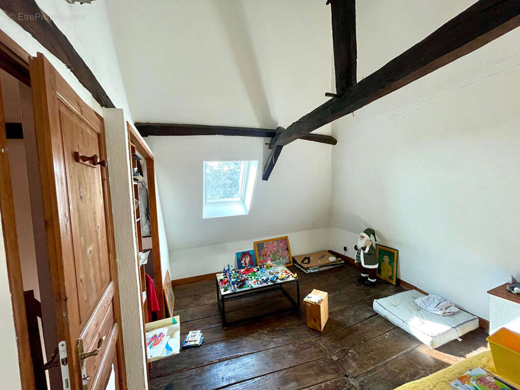 Maison à LASCAUX