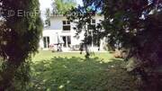 Maison à LIMAS