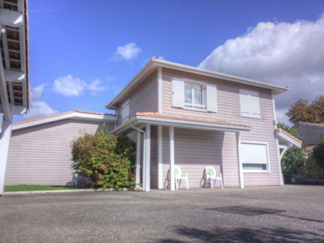 Maison à LE PASSAGE