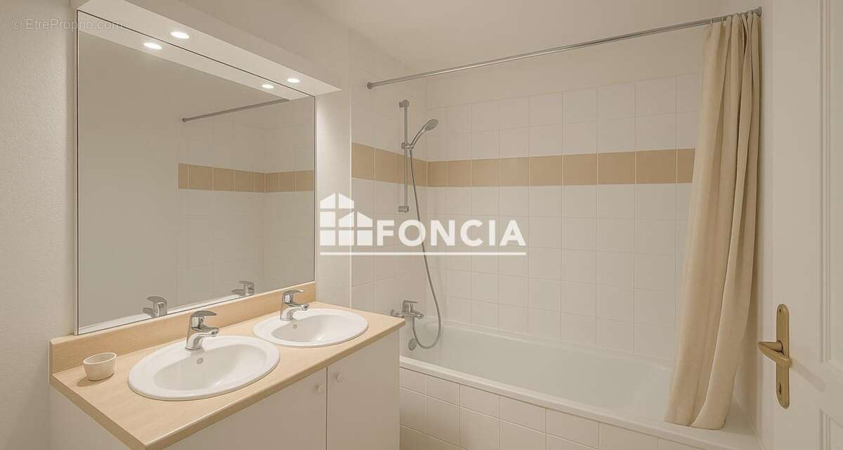 Appartement à VILLENAVE-D&#039;ORNON