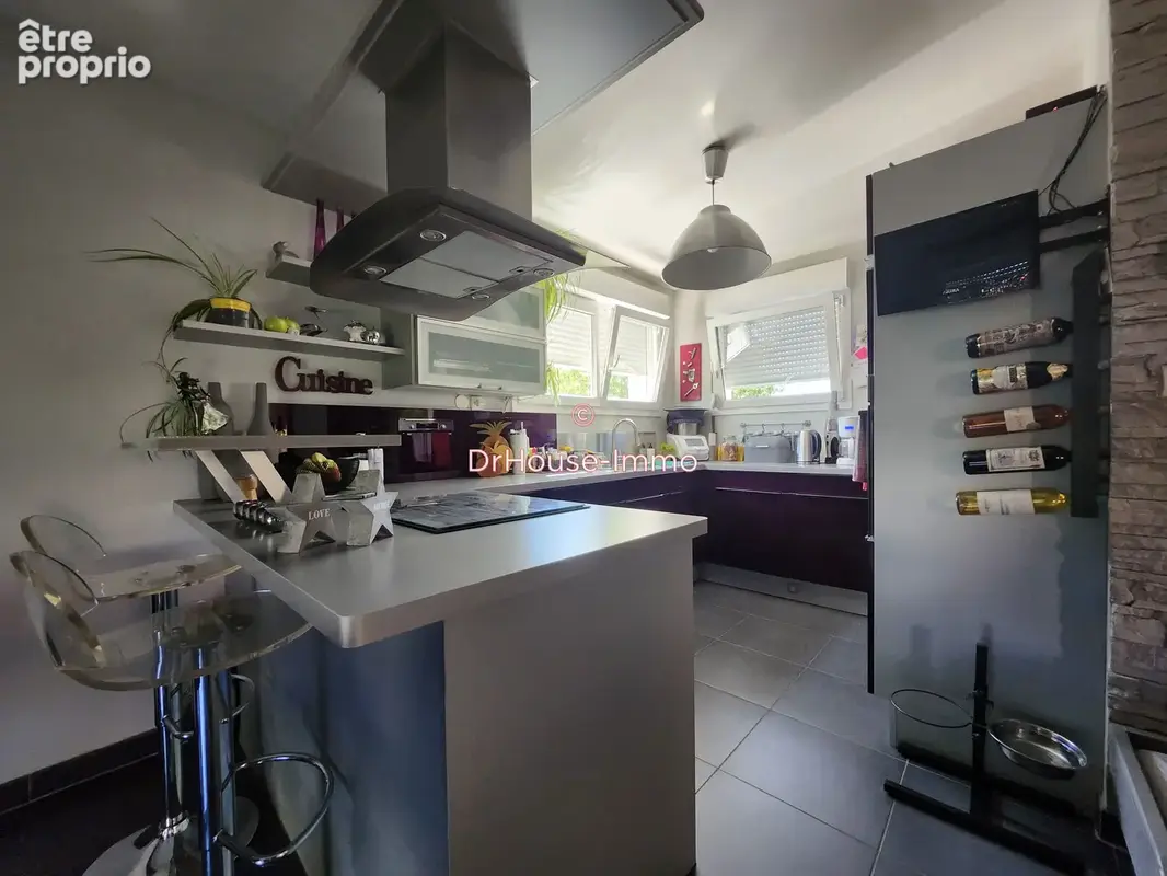 Maison 5 pièces 101 m² à vendre à Roggenhouse (68740) - photo 3