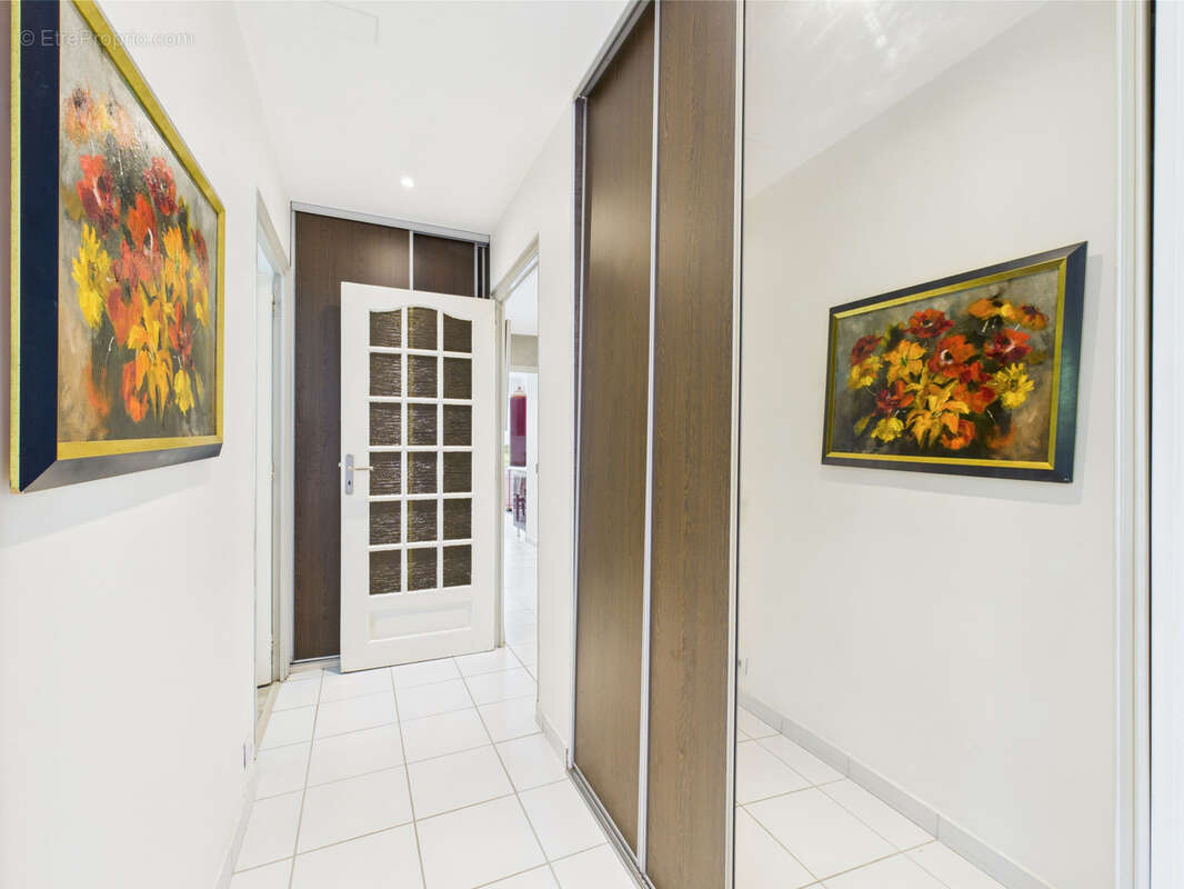 Appartement à SAINT-ETIENNE