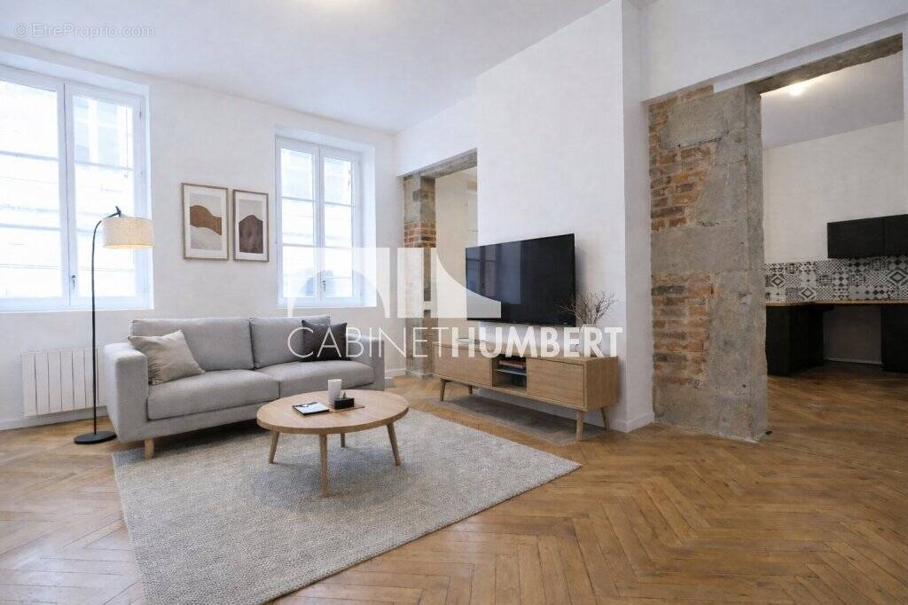 Appartement à SAINT-ETIENNE