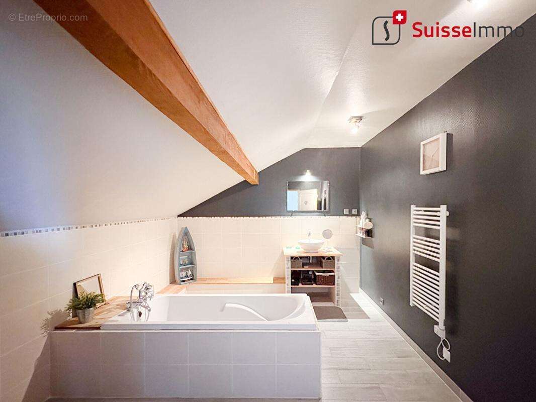 Maison à SANCEY-LE-GRAND