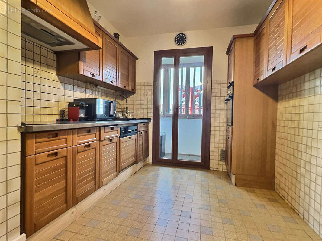 Appartement à MARSEILLE-10E