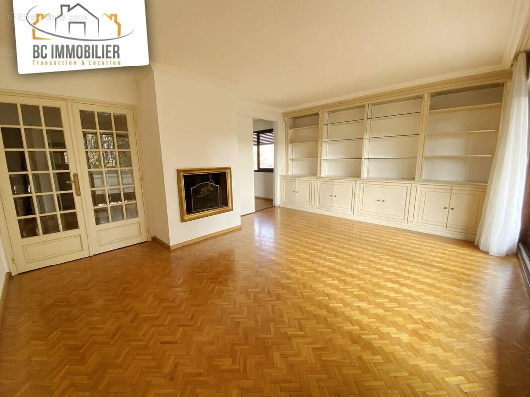 Appartement à FERNEY-VOLTAIRE