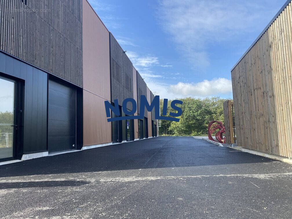 Commerce à LE BIGNON