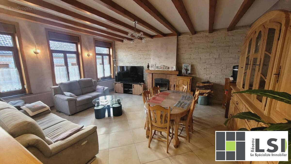 Maison à LIMONT-FONTAINE