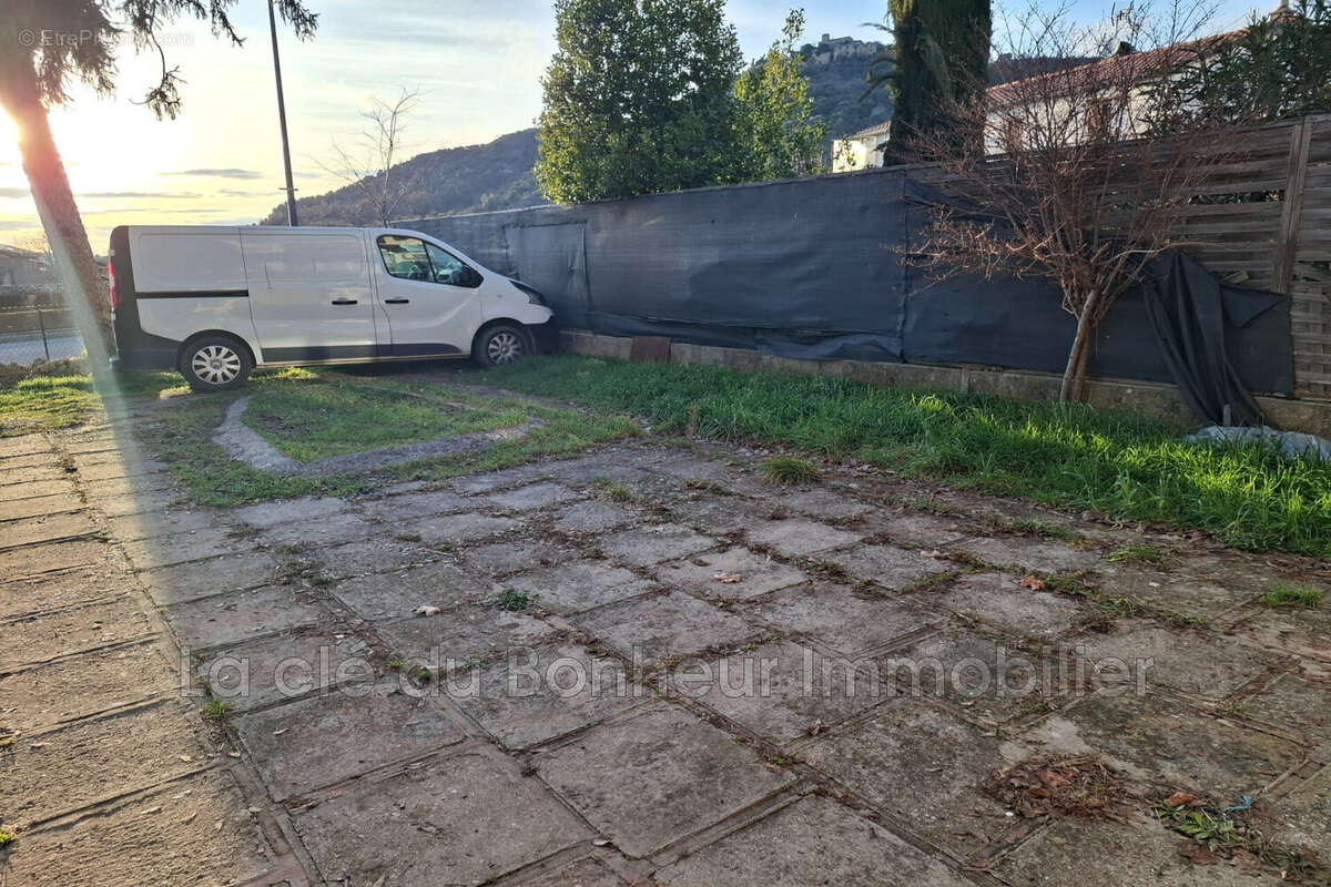 Appartement à BRAS-D'ASSE