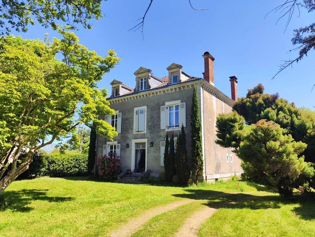 Maison à POUILLON