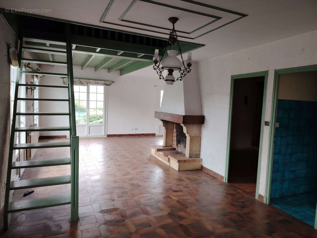 Maison à ROUSSILLON