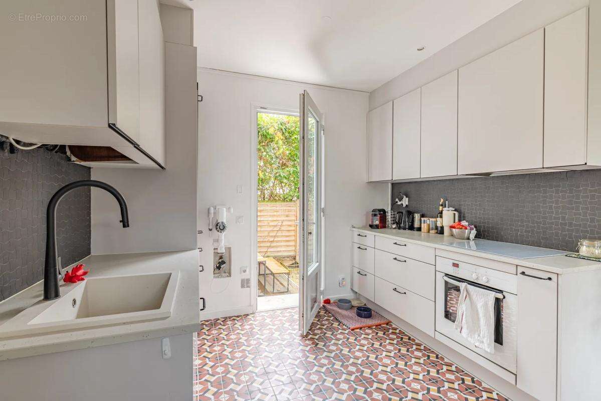 Appartement à BOIS-COLOMBES