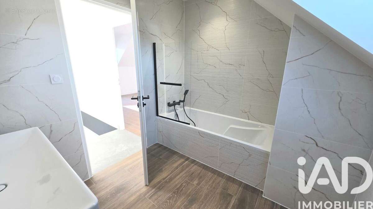 Photo 7 - Maison à LOCQUELTAS