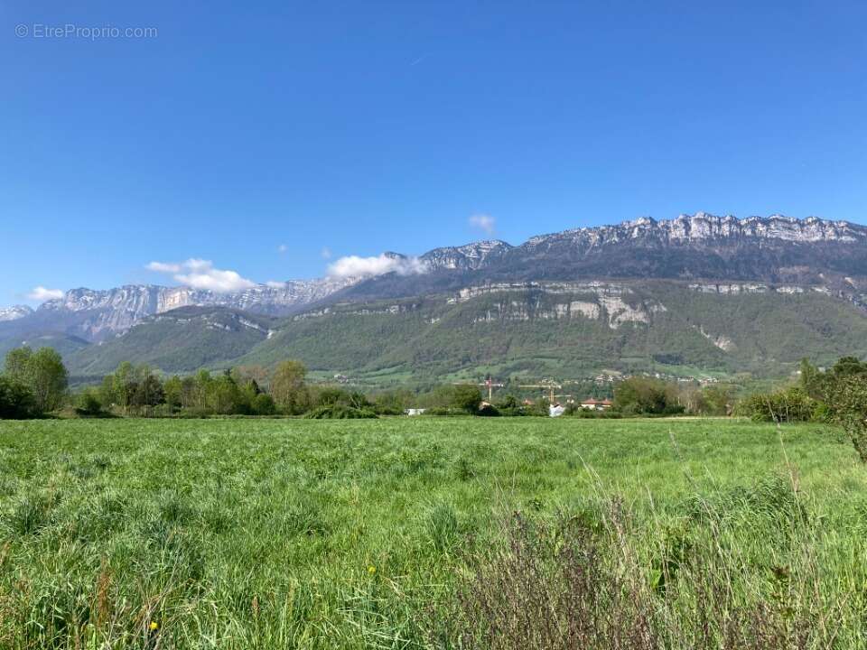 Terrain à CHAMBERY
