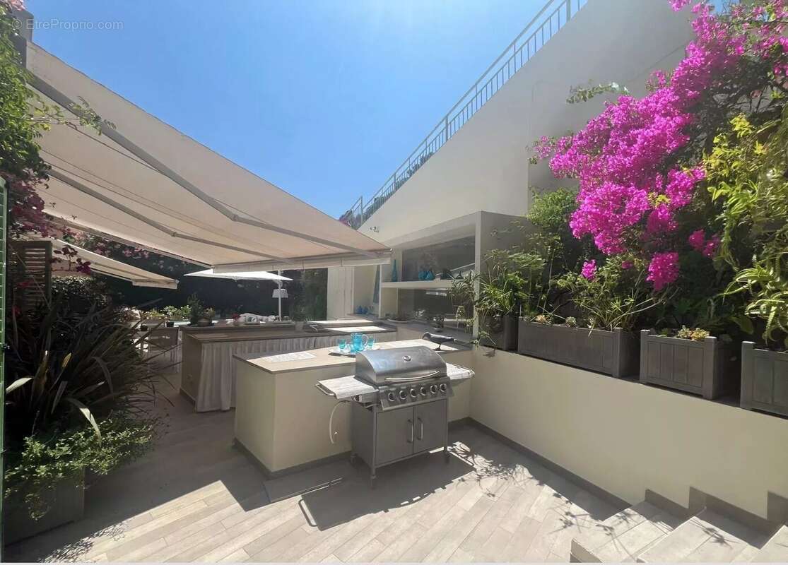 Eze bord de Mer appartement / maison, grand extérieur. - photo 15
