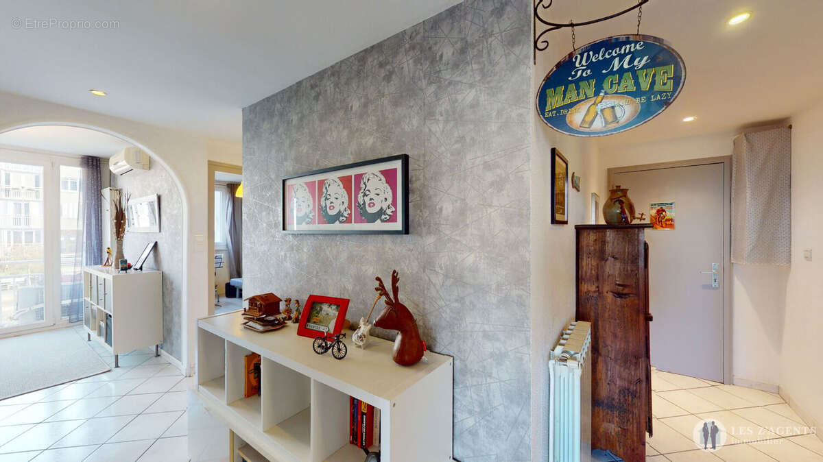 Appartement à SAINT-MARTIN-D'HERES