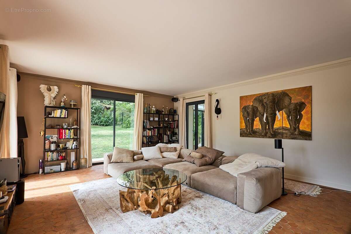 Maison à LOUVECIENNES