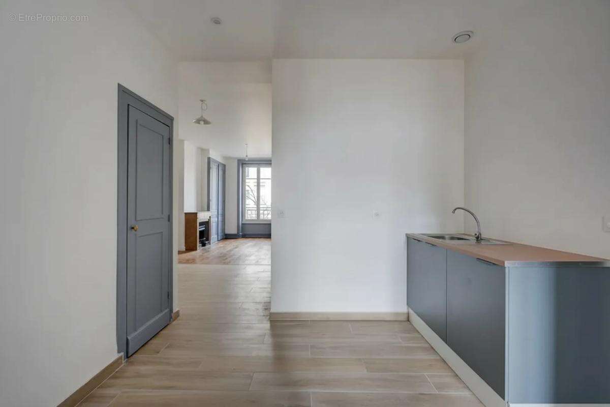 Appartement à LYON-7E
