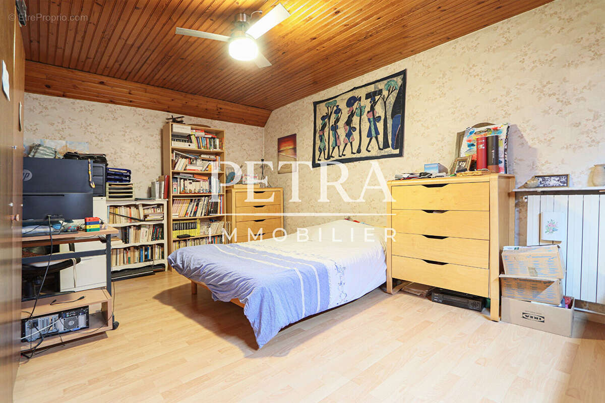 Maison L Hay Les Roses 4 pièce(s) 96 m2 - photo 14