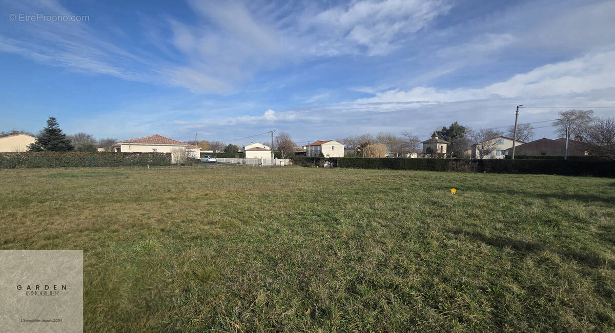 Terrain à SEMALENS
