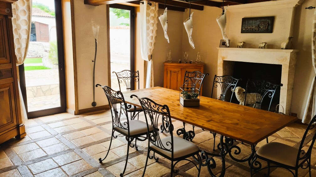 Maison à GENTE