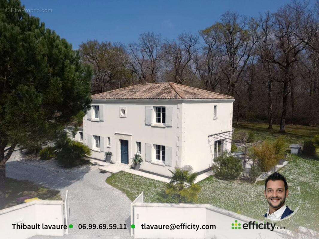 Maison à LA COURONNE