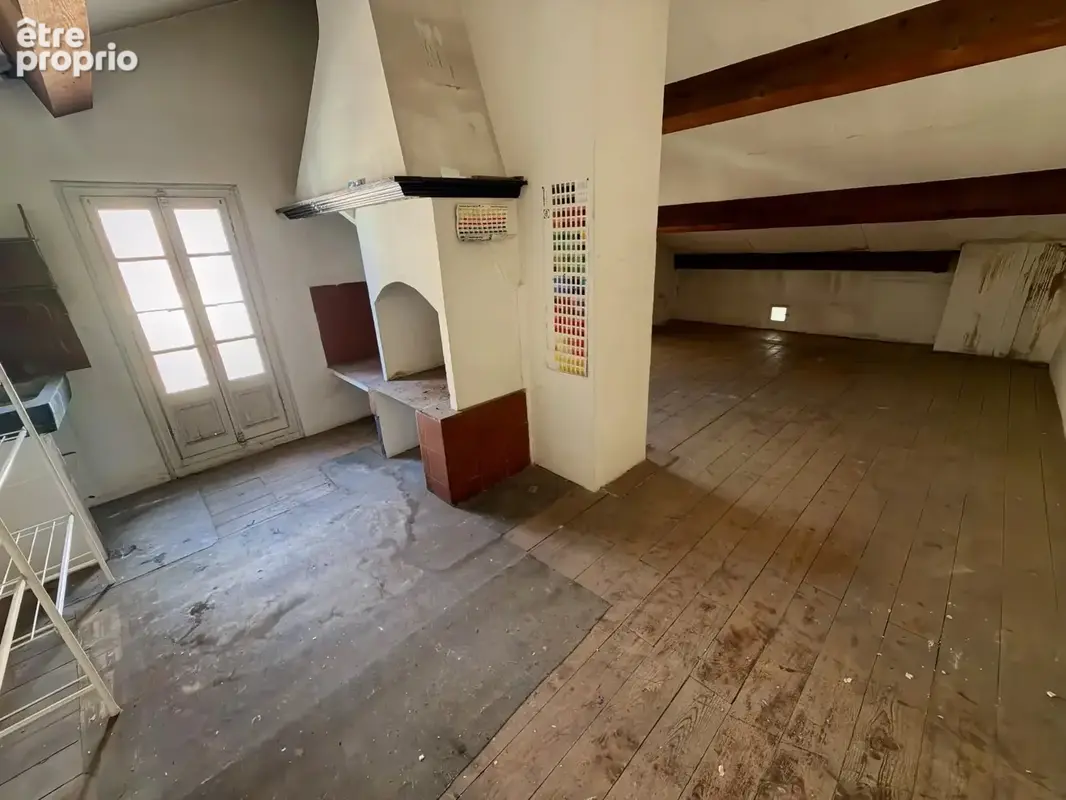 Immeuble de caractère, 3 apart, 1 local Ccial, garage 100 m2. - photo 11