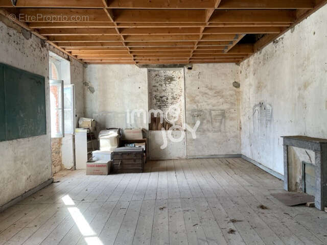 Maison à JAUZE