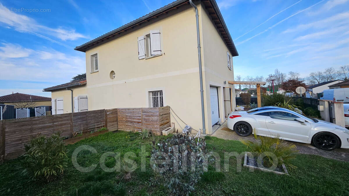 Maison à CASTELSARRASIN