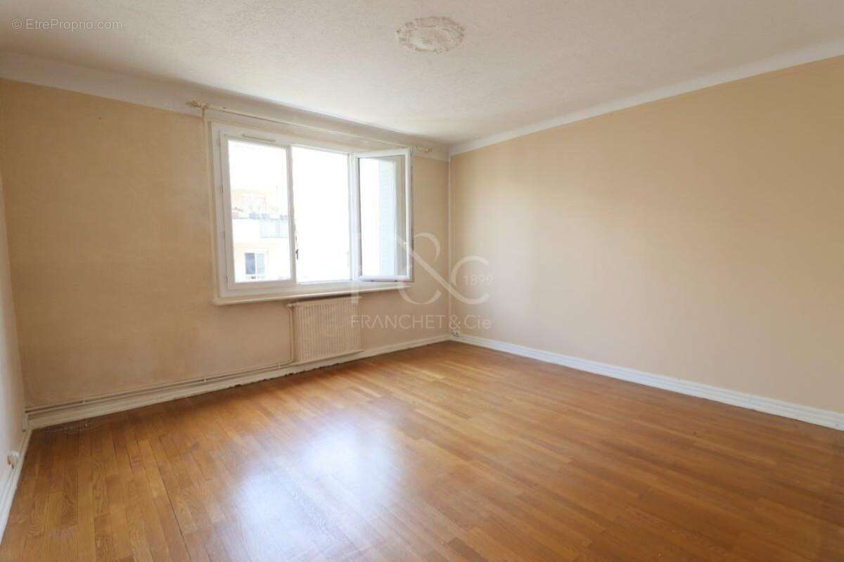 Appartement de type 3 de 62 m² - photo 4