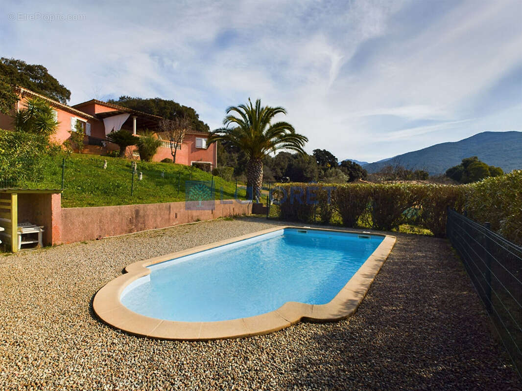 Maison à BASTELICACCIA