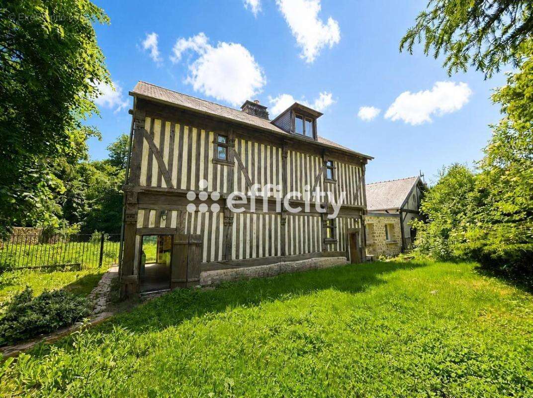 Maison 330 m² à Villers-Saint-Frambourg  - photo 3