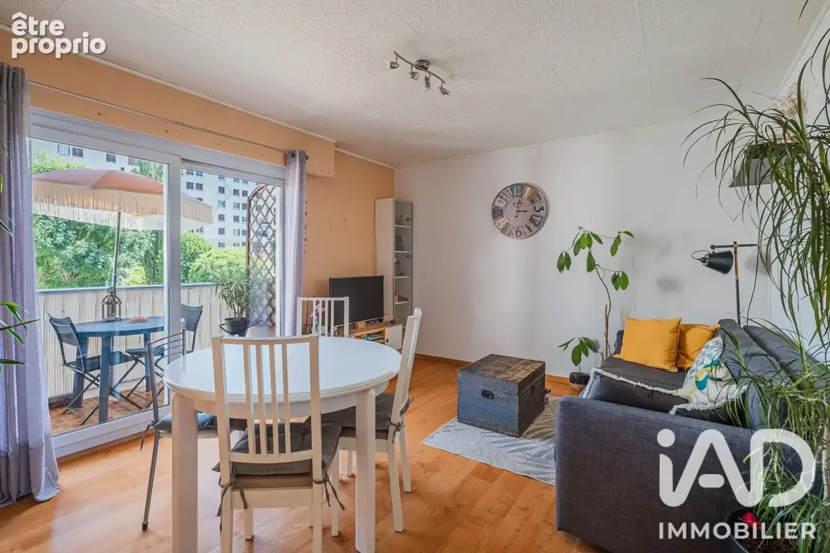 Photo 1 - Appartement à ECHIROLLES
