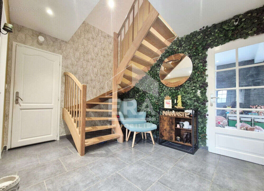 Maison 105m² à oignies - photo 2