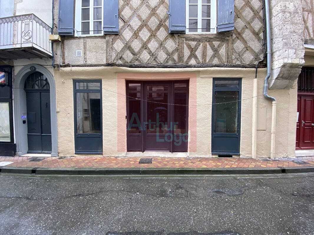 Autre à AGEN