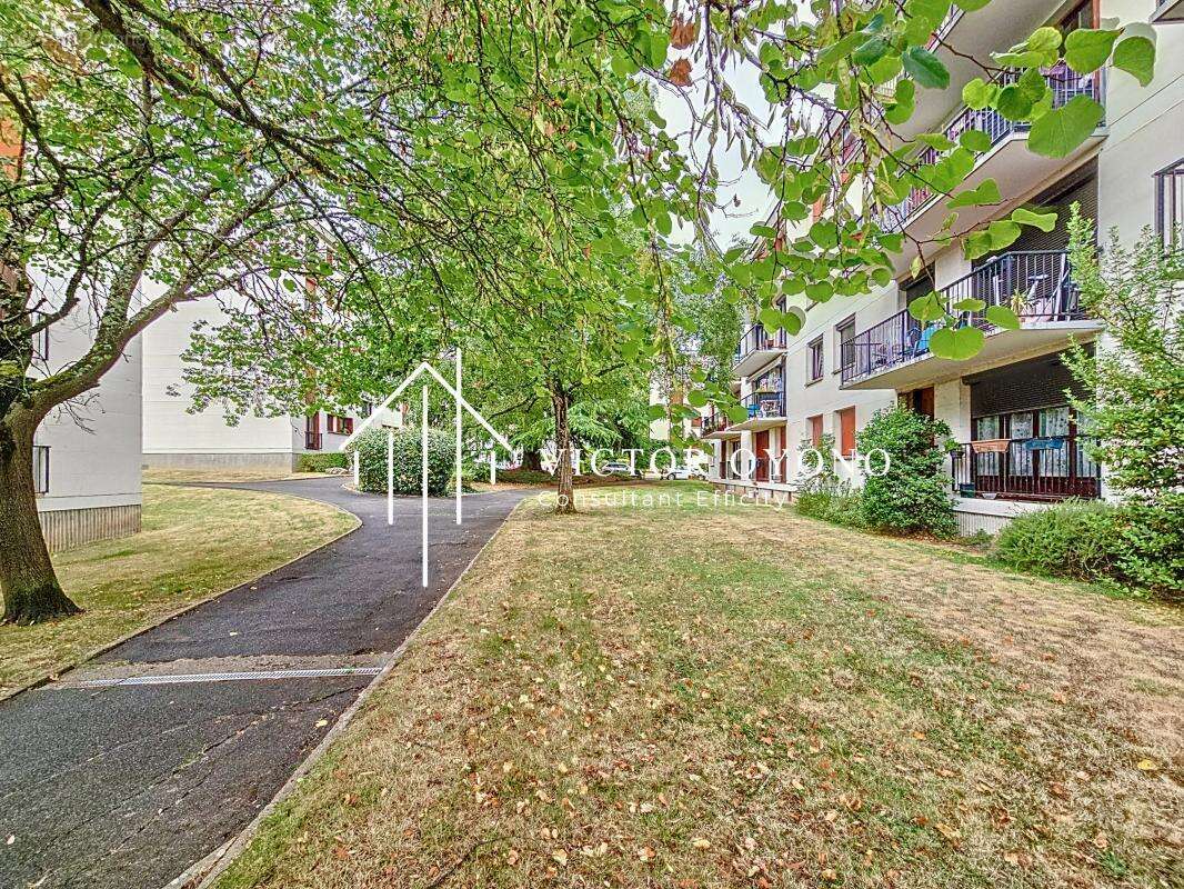 Appartement à JOUE-LES-TOURS