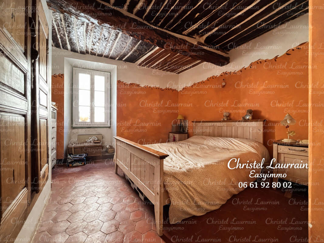 Maison à REGUSSE