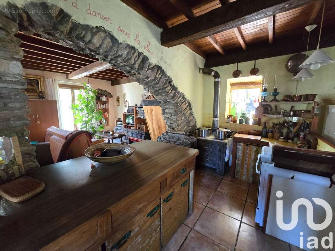 Maison 115 m² à Villeneuve-Les-Corbieres  - photo 8