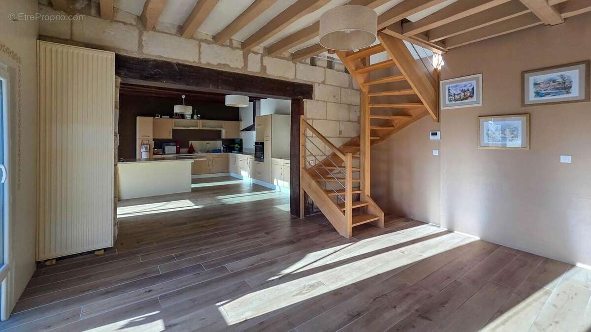 Photo 3 - Maison à LONGUE-JUMELLES