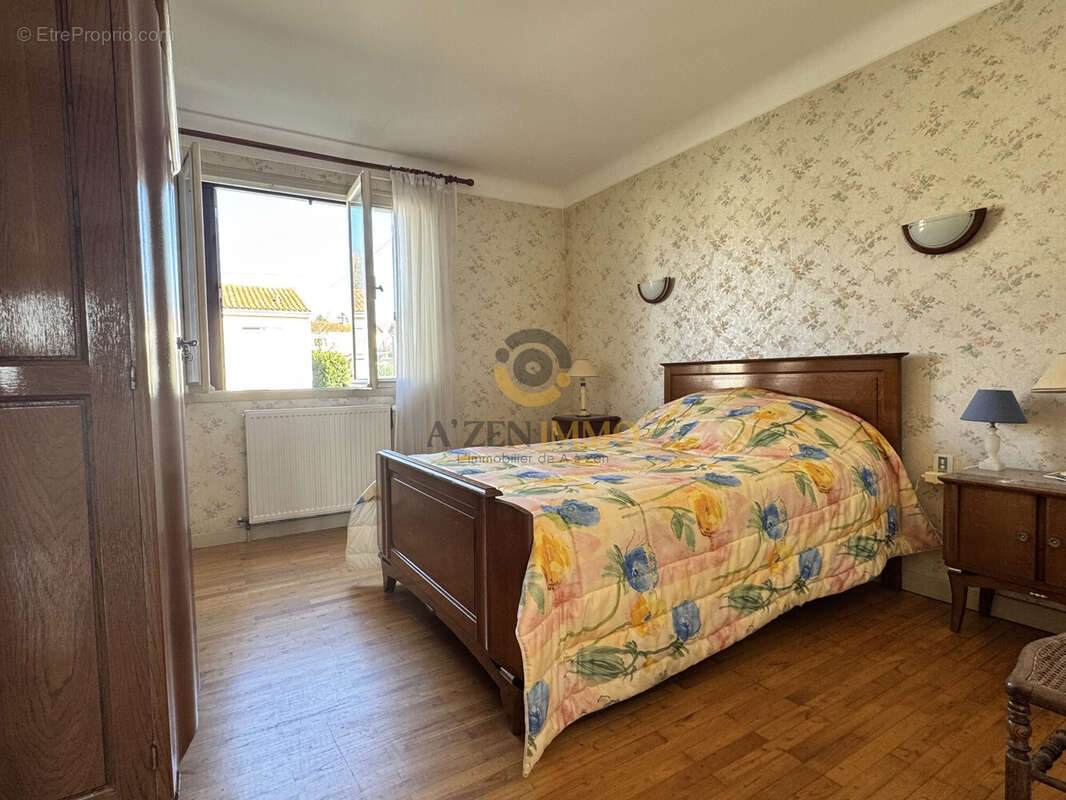 Maison à SECONDIGNY