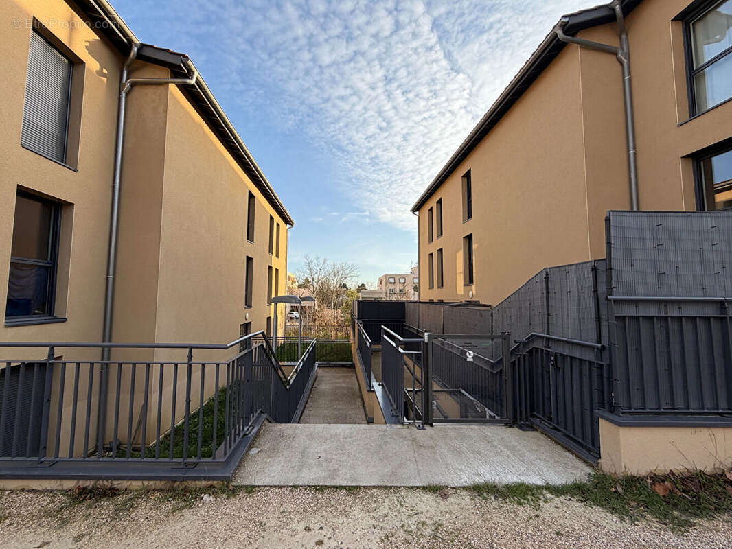 Appartement à DARDILLY