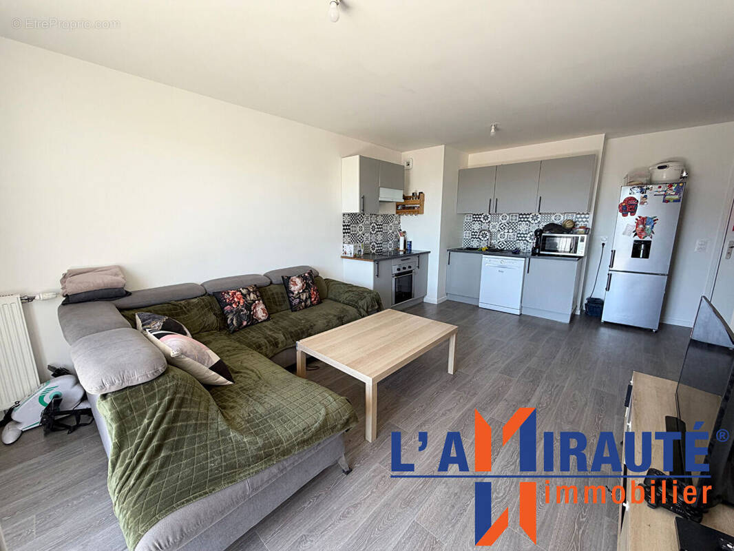 Appartement à SARTROUVILLE